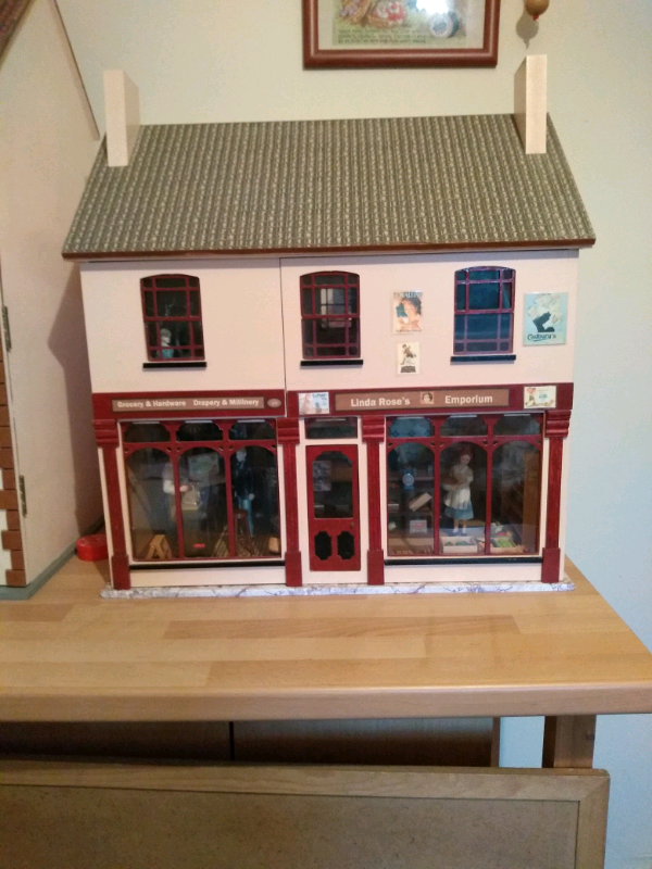 dolls house shop